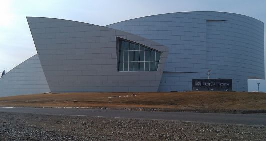 1280px-University_of_Alaska_Museum_of_the_North